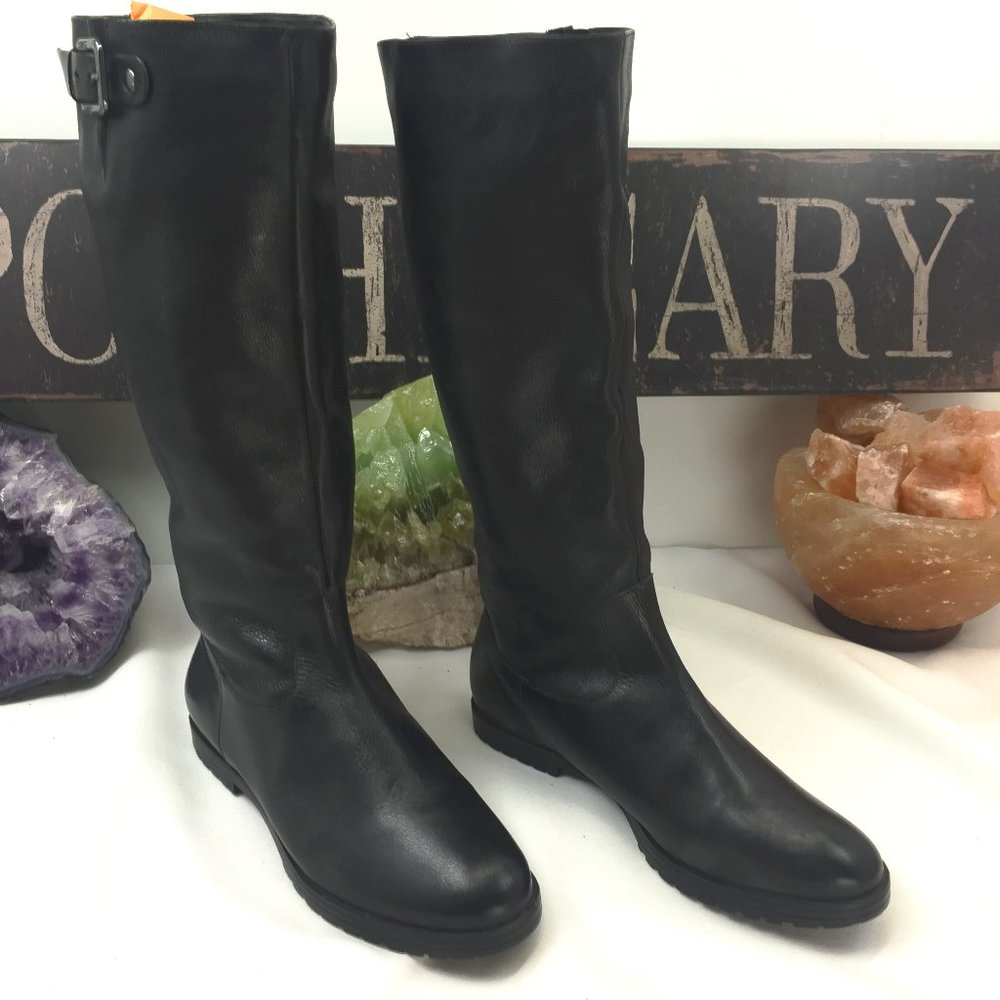 Shutz Black leather Calf Boots Slip on Buckle